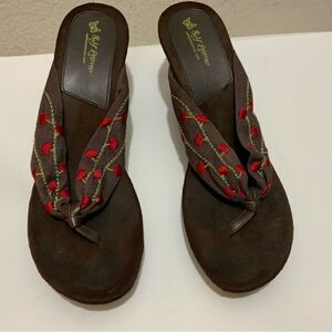 Self Esteem| wedges size 10 brown red floral Beautiful